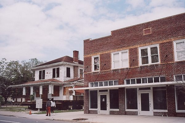 The Wells’Built: Rich Echoes of the Past on South Street