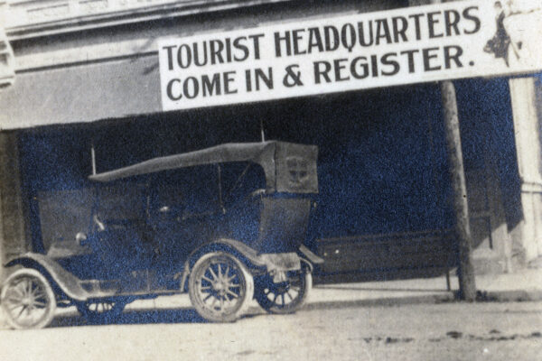 Weather, Water, Railroads, and Good Roads: Orlando Tourism Before Disney